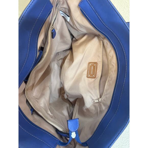 Nine West purse blue several compartments - Picture 5 of 10